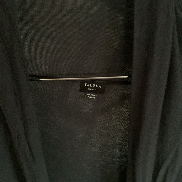 Women’s Sweater - Picture 2 of 3